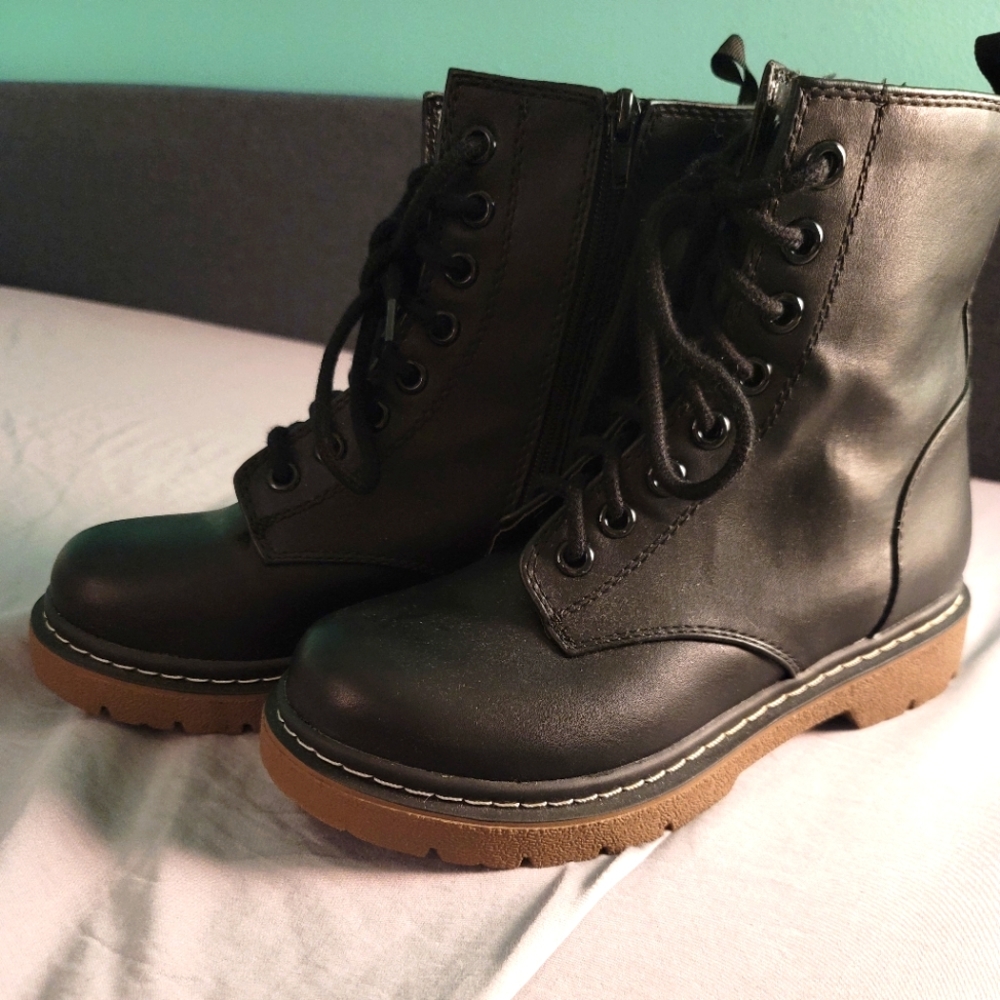 Soda Brand Combat Boots